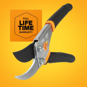 Fiskars Bypass Pruning Shears, 5/8-Inch Cut Capacity Garden Clippers